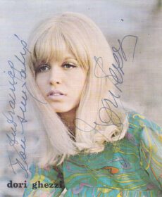 Dori Ghezzi Rare Signature